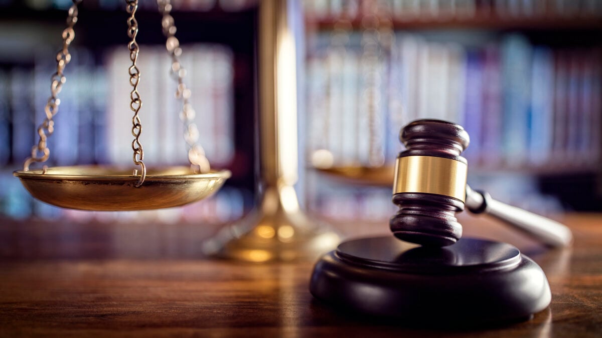 Judge kills entire case when both lawyers submit AI filings