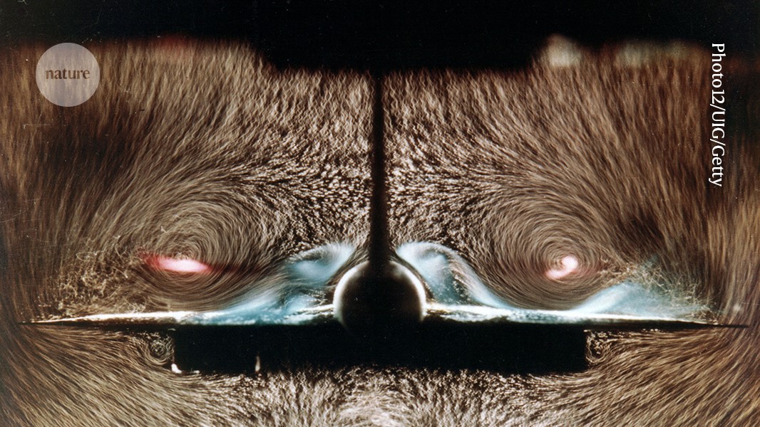 Hydrodynamics-tunnel study of airflow around a Concorde trailing-edge cross-section: chaotic vortices in an aeroplane's wake contribute to aerodynamic drag