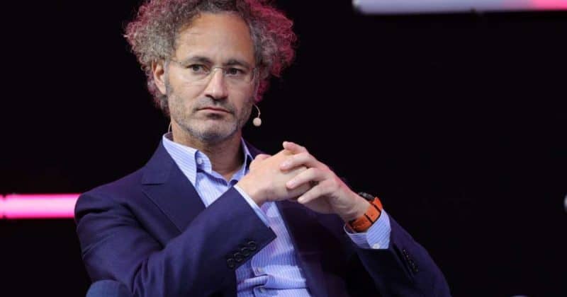 Palantir CEO criticizes OpenAI and Anthropic for overselling AI to businesses